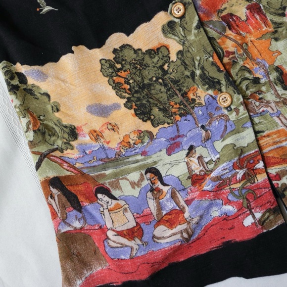 Women under the trees watercolor patterned button blouse - Picture 2 of 8